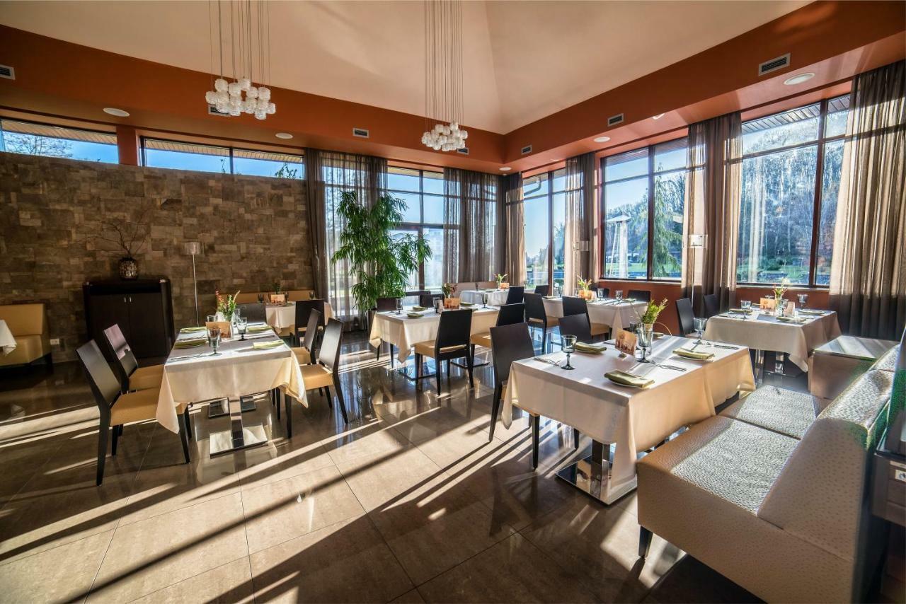 Apartament Hotel By Derenivska Kupil Alsószlatina Kültér fotó